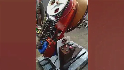 Тестомесильная машина